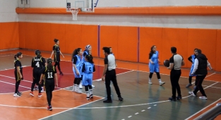 Kahramanmaraş’ta okullarda basketbol heyecanı