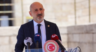 Öztunç: Erdoğan Döneminde Kahramanmaraş’tan Kalkan Uçak Kahramanmaraş’a İnemiyor!