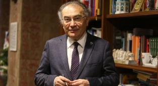 Prof. Dr. Nevzat Tarhan: Kendimizi geliştirmek için yeni hedefler belirleyelim