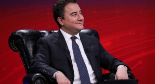 Ali Babacan’dan Özelleştirme Yorumu: Firma tekel olacaksa, özelleştirme yapılmamalı