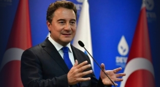 Ali Babacan: Sadece seçimi kazanmakla kalamayız, ülkeyi de kazanmalıyız