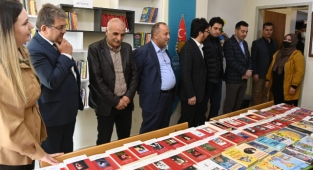 Başkan Mahçiçek: Gönderdiğimiz Kitaplar Nice Yetenekli Gençlerin Yetişmesine Vesile Olacak