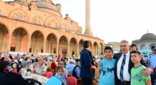 Başkan Mahçiçek’ten Regaip Kandili Kutlama Mesajı