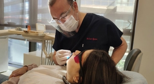 Diş Beyazlatma Fiyatları Nasıl Belirleniyor?