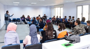 Haydi Gençler Dulkadiroğlu Gençlik Merkezi’ne