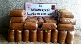 Kahramanmaraş’ta otomobille kaçak tütün sevkiyatı