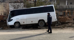 Kahramanmaraş’ta servis aracının çarptığı genç kız öldü