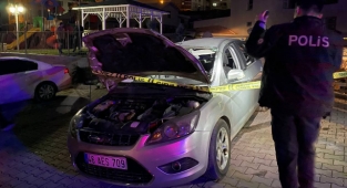 Otomobilde çakmak gazı bomba gibi patladı: 1 yaralı