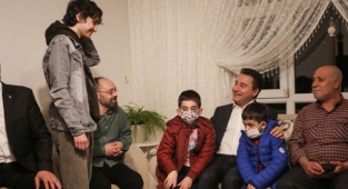 Ali Babacan: Basın ve sivil toplum kuruluşları eleştirecek ki hükümet yanlışlarından dönsün