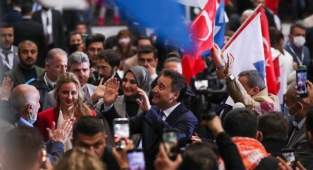 Ali Babacan’dan Erdoğan ve Bahçeli’ye: Entrikalarınız Bize Vız Gelir