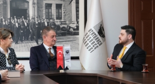 Baş: Laiklik, birileri kafasına göre din uydurmasın diye var