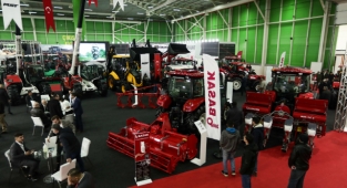 Başak Traktör Konya Tarım Fuarında