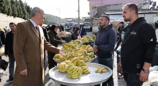 Başkan Okay’dan Semt Pazarı Ziyareti