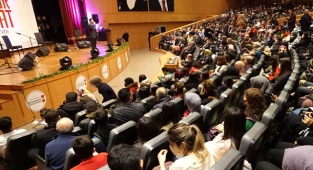 Cengiz Özkan Konserine Yoğun İlgi