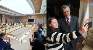 Güvenç, Kahramanmaraşlı lise öğrencilerine TBMM’yi gezdirdi