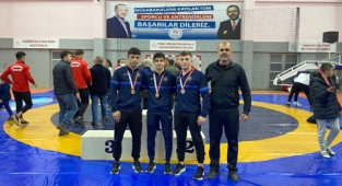 Kahramanmaraş Spor Lisesi Güreş Takımı Türkiye Şampiyonu Oldu