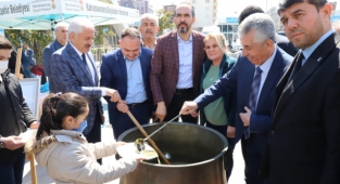 Kahramanmaraş’ta 13. Geleneksel Tirşik Şöleni festival havasında gerçekleşti