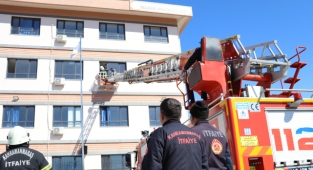 Kahramanmaraş’ta Deprem Anı Ve Tahliye Tatbikatı Gerçekleştirildi