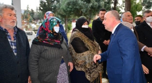 Kahramanmaraş’ta şehit annesi yürekleri sızlattı