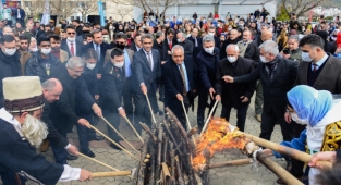 KSÜ’de Baharın Müjdecisi Nevruz Bayramı Coşkuyla Kutlandı