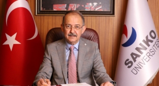 Rektör Dağlı: İstiklal Marşımız, Bağımsızlığı İçin Uzun Yıllar Savaşan Milletimizin Haykırışıdır