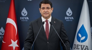 Şahin’den Nebati’ye: Yatırımların Önündeki Engel Bürokrasi Değil Otokrasidir