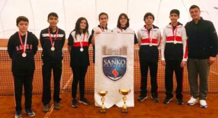SANKO Okulları Öğrencilerinin Tenis Başarısı
