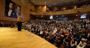 Tenkit Tükettirir Takdir ise Ürettirir