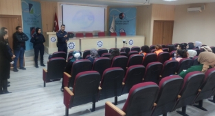 Termik santralinde çalışan kadınlara KADES anlatıldı