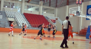 U18 bölge şampiyonası başladı