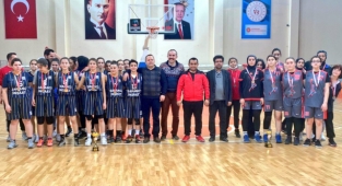 U18’DE Şampiyon ‘İhtisas’