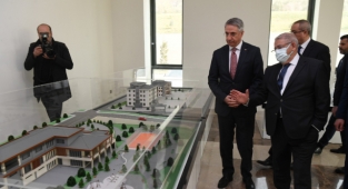 Yanılmaz: Onikişubat Belediyesi, Hanefi Mahçiçek’in başkanlığında en iyi şekilde yönetiliyor