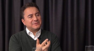 Ali Babacan: Batı’nın Kırım’da sessiz kalması, Rusya’nın yeni atak yapmasının önünü açtı