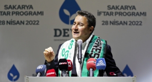 Ali Babacan: Mührü damlaya basalım, barajları yıkıp geçelim