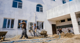 Dulkadiroğlu’ndan Hacı Saadet Cami’ne Çevre Düzenlemesi