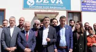 Ekmen’den Saldırıya Uğrayan Deva Partisi Pötürge İlçe Binası Önünde Açıklama