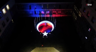 Emniyet Müdürlüğü binası polis haftasına özel ışıklandırıldı