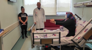 Felçli Hasta, KSÜ Tıp Fakültesi Hastanesine Sedye İle Girdi Yürüyerek Çıktı