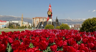 Kahramanmaraş Çiçeklerle Renklendi