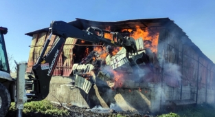 Kahramanmaraş’ta samanlık yangını