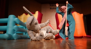 Keloğlan’ın Eşeği Tiyatro Oyunu Sergilendi