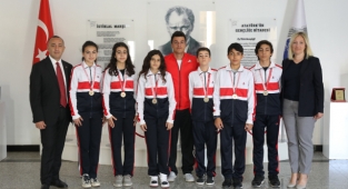 Kort Tenisi Bölge Yarışması Birinciliği