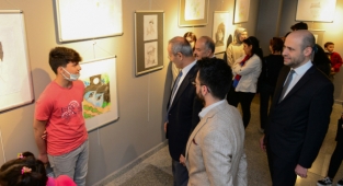 KSÜ’de ‘Çocuklarımızın Ruhunda 23 Nisan Resim Sergisi’ Açıldı