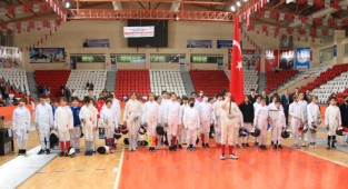 Okul Sporları Eskrim Türkiye Birinciliği Müsabakaları Tamamlandı
