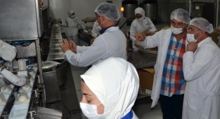 Saffet Emre Tonguç Alpedo’nun üretim tesisine hayran kaldı!