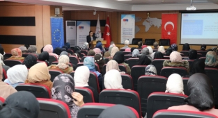 Suriyeli Ailelere PIKTES Programı Tanıtıldı