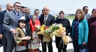 Tarım Bakanı Kirişci, memleketi Kahramanmaraş’ta