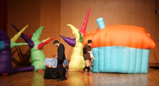 Unutkan Davulcu Kahramanmaraş’ta Miniklerle Buluştu