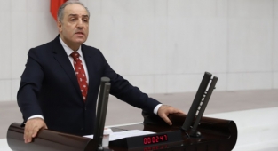 Yeneroğlu: En mutsuz çocukların Türkiye’de olmasını hak etmiyoruz!