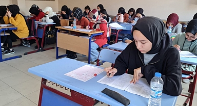 Afşin Belediyesi'nden YKS’ye girecek öğrencilere deneme sınavı